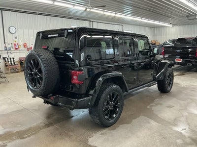2021 Jeep Wrangler Unlimited Sahara High Altitude