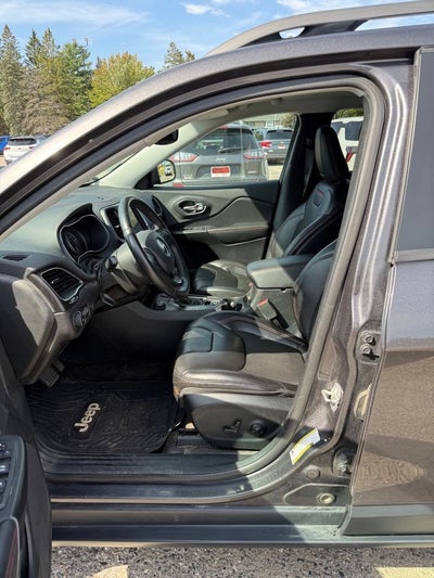 2019 Jeep Cherokee Trailhawk