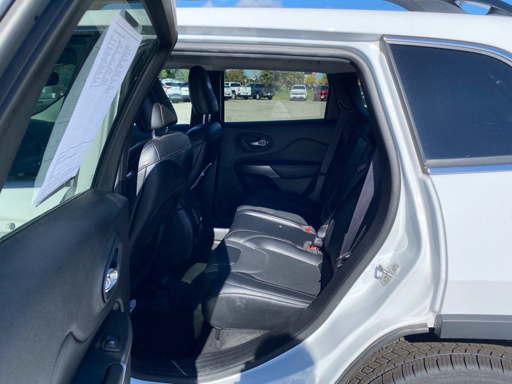 2022 Jeep Cherokee Latitude Lux