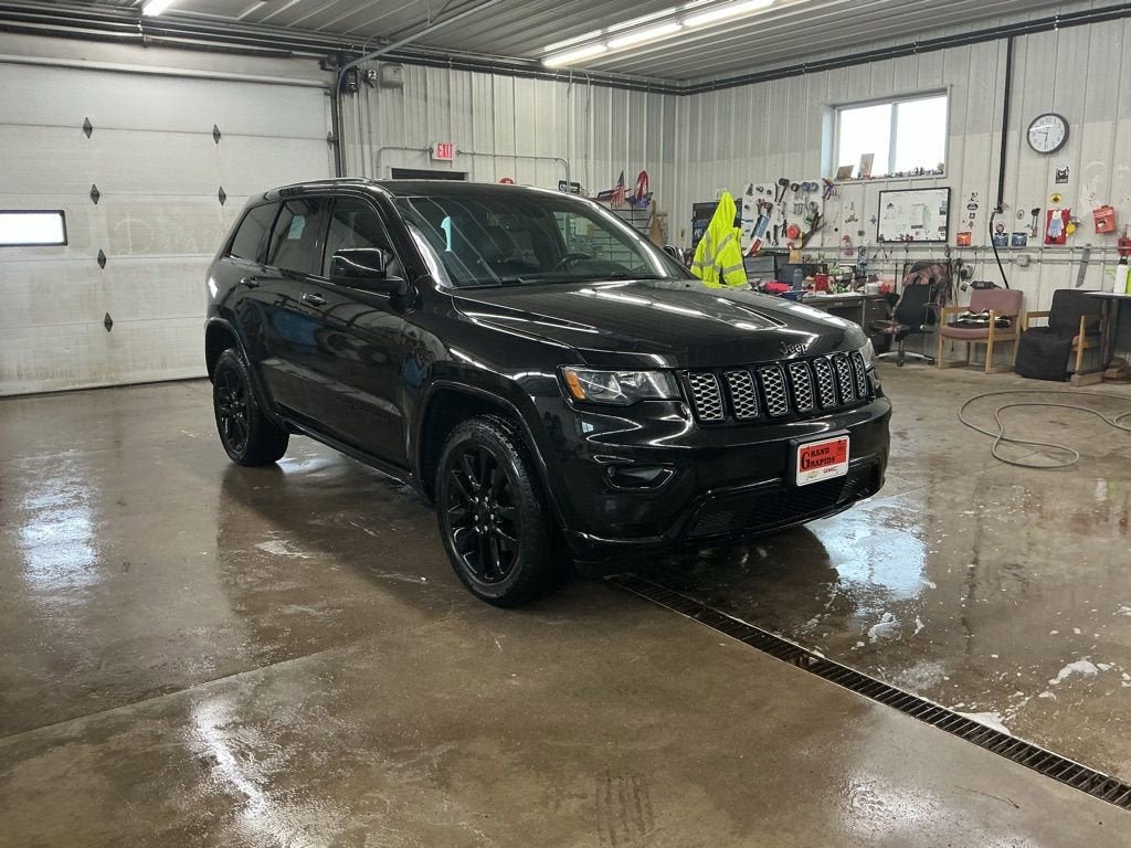 2019 Jeep Grand Cherokee Altitude