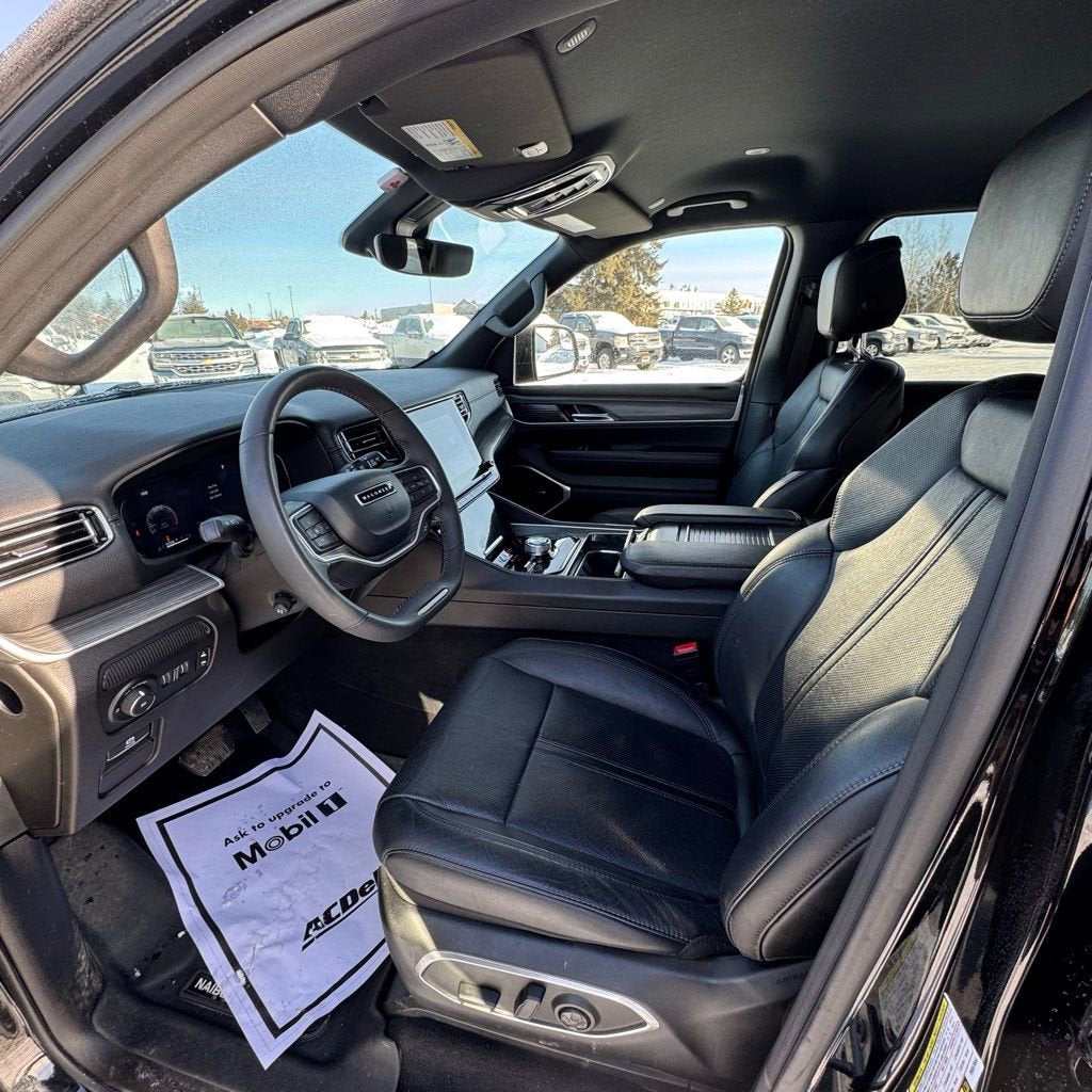 2023 Jeep Wagoneer Series II