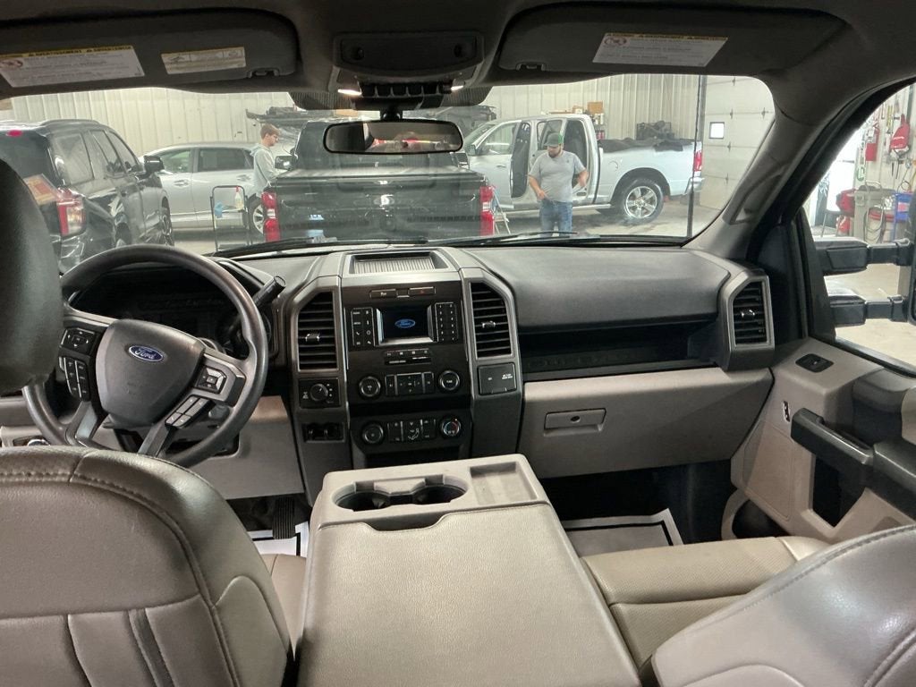 2022 Ford Super Duty F-250 SRW XL