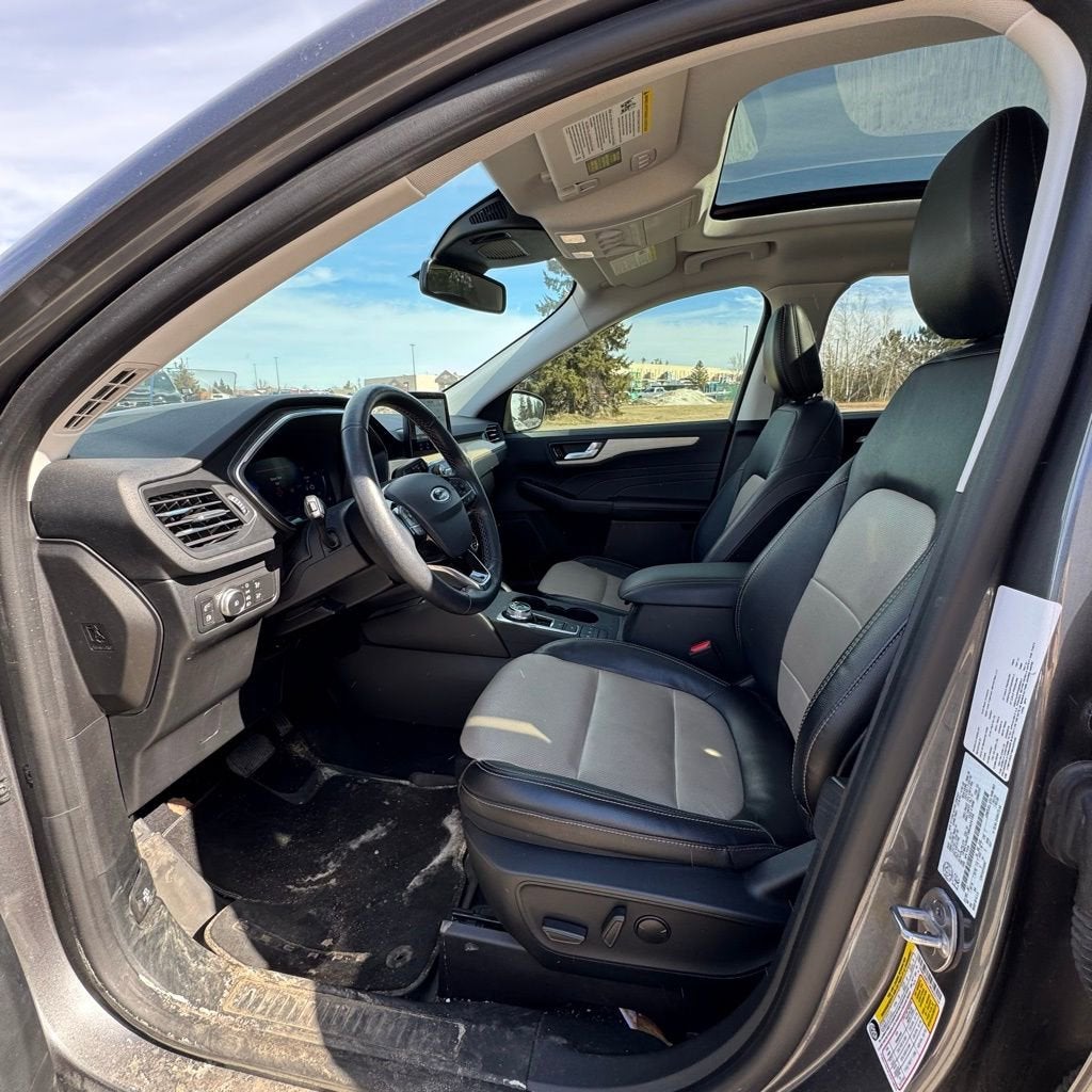 2021 Ford Escape Titanium Hybrid