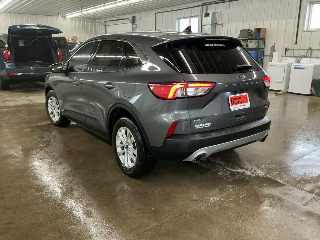 2022 Ford Escape SE
