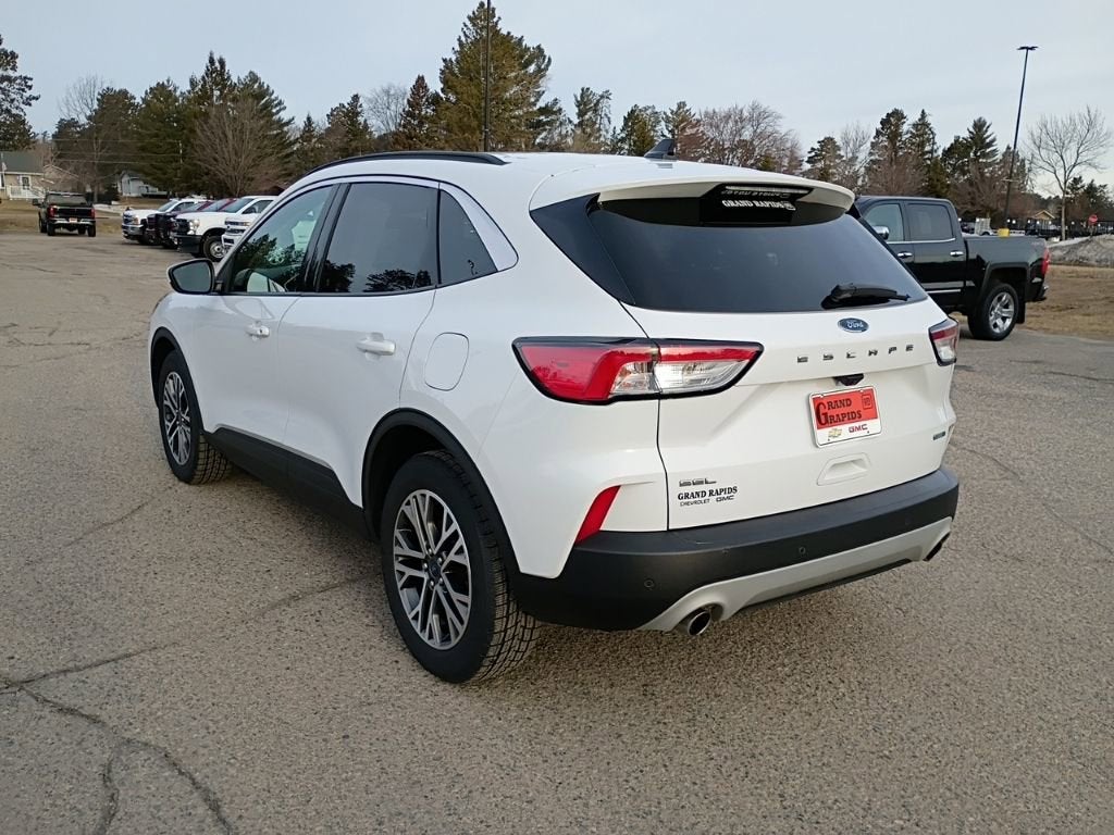 2020 Ford Escape SEL