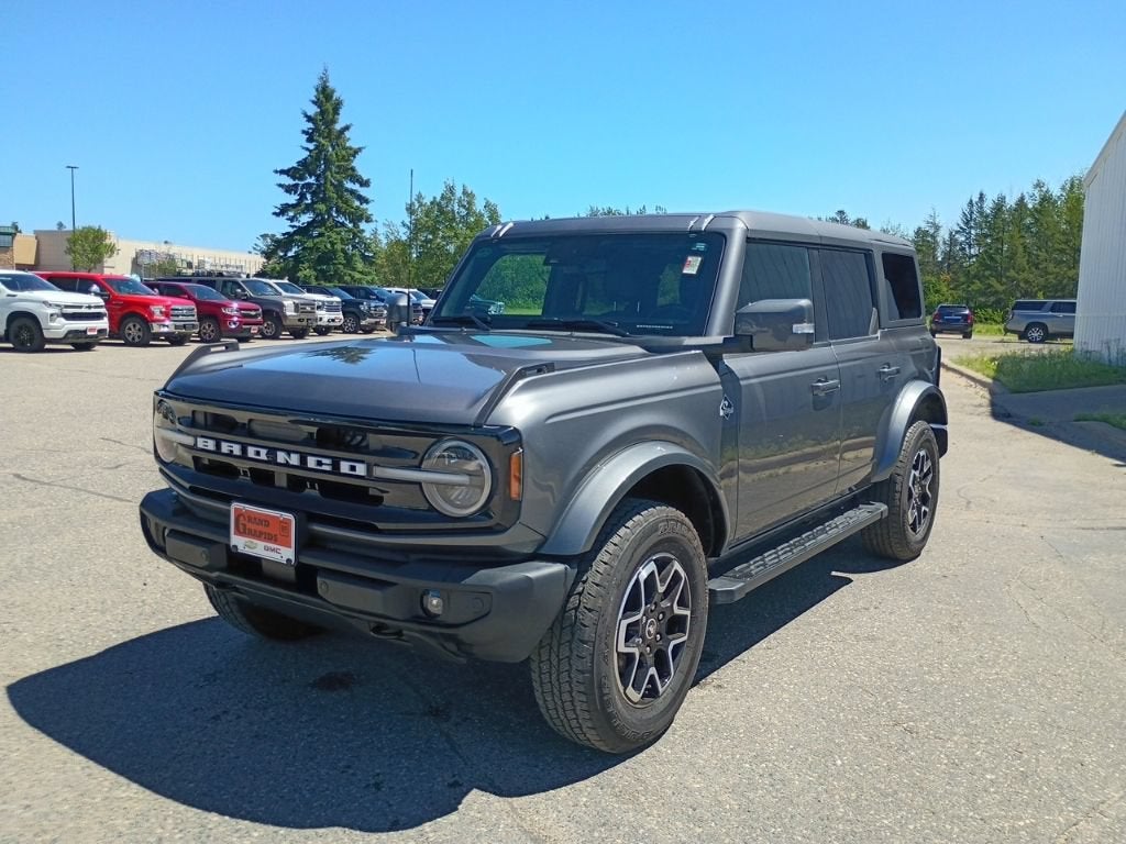 2024 Ford Bronco Outer Banks
