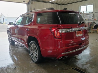 2023 GMC Acadia Denali