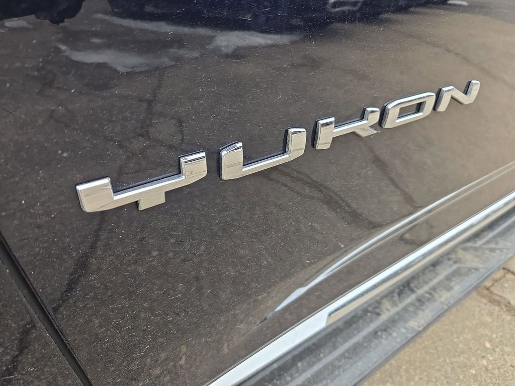 2022 GMC Yukon SLT