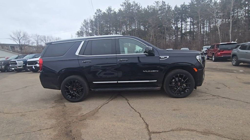 2022 GMC Yukon SLT