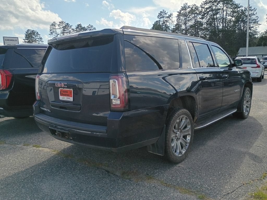 2017 GMC Yukon XL SLT