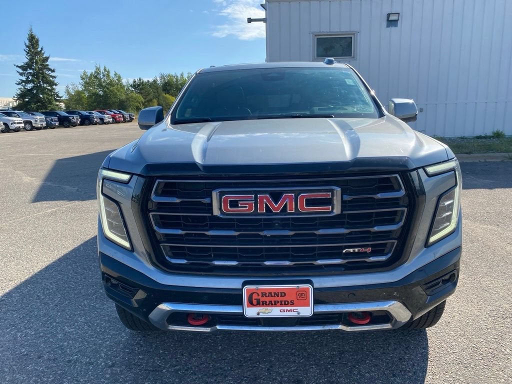 2025 GMC Yukon XL AT4