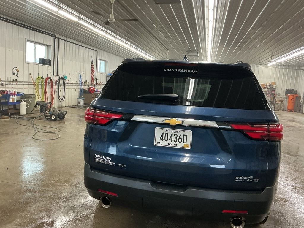 2023 Chevrolet Traverse LT Cloth
