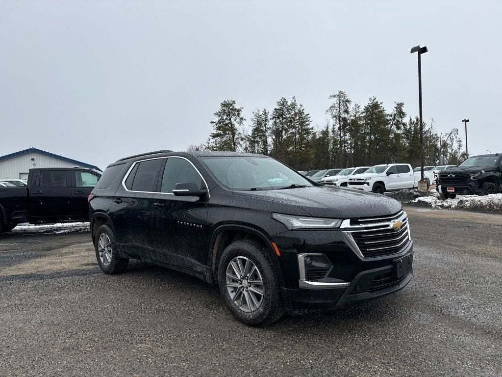 2023 Chevrolet Traverse LT Leather