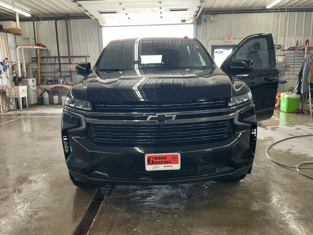 2022 Chevrolet Suburban RST