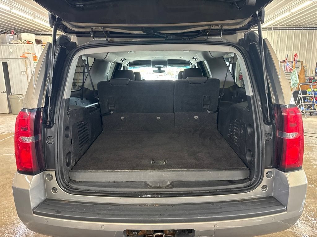 2017 Chevrolet Suburban LS
