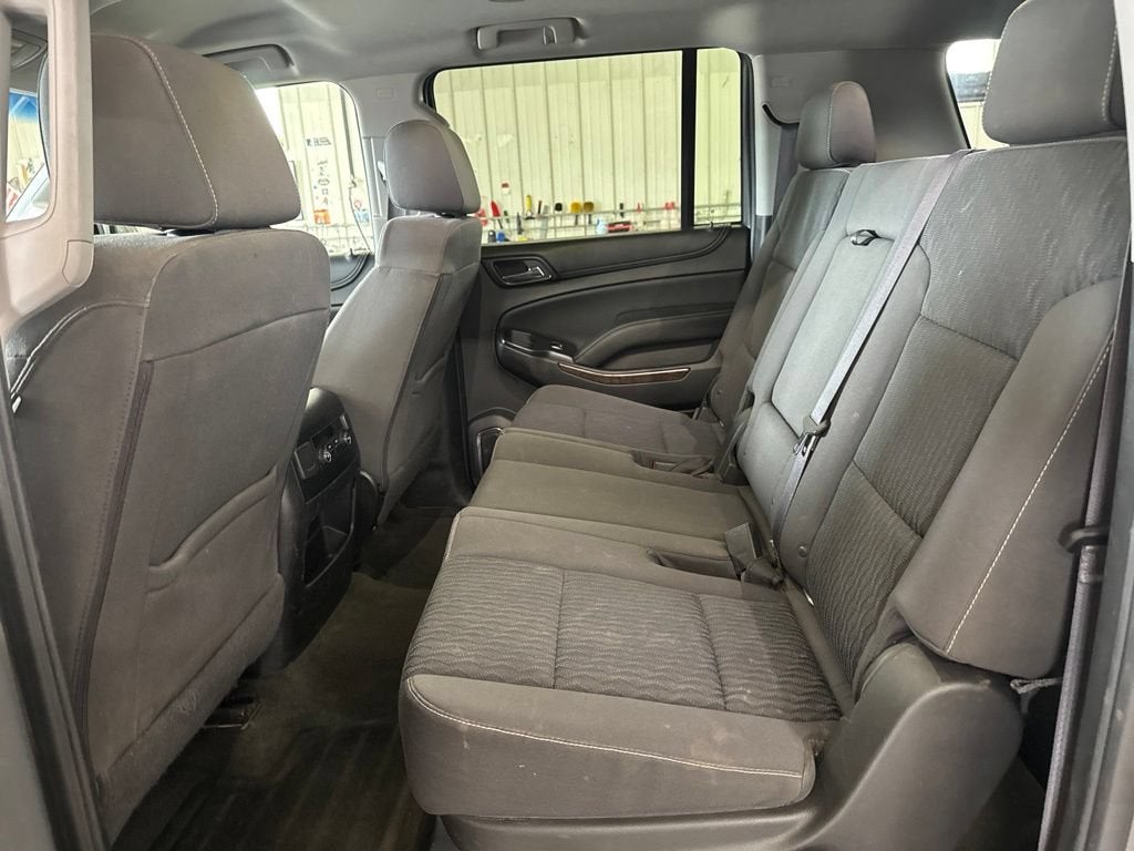 2017 Chevrolet Suburban LS