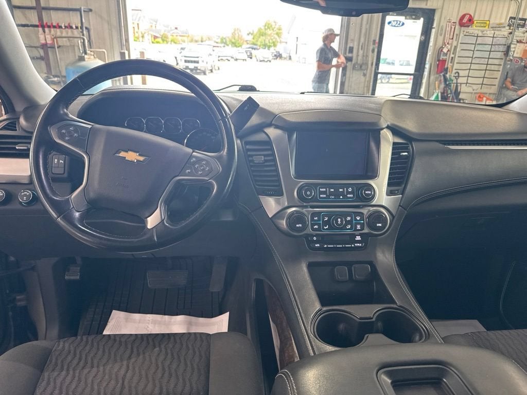 2017 Chevrolet Suburban LS