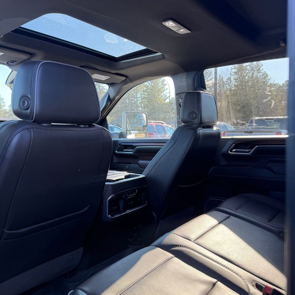 2024 GMC Sierra 3500 HD Denali