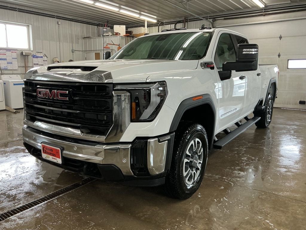 2026 GMC Sierra 3500 HD Pro