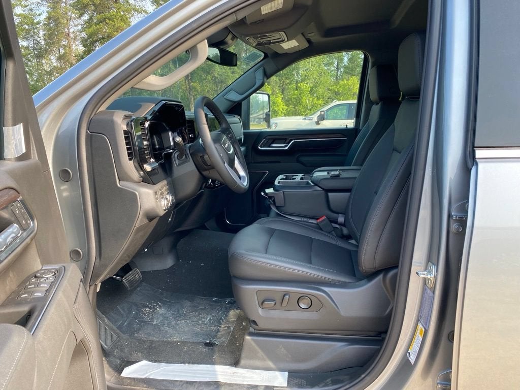 2026 GMC Sierra 3500 HD SLT