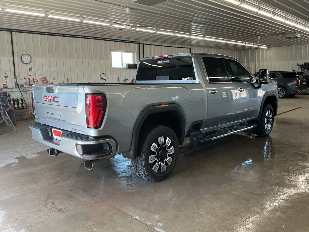 2025 GMC Sierra 3500 HD Denali
