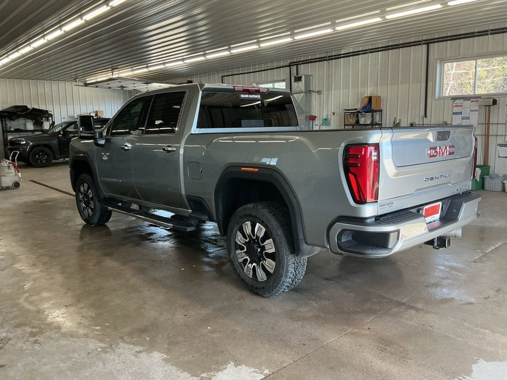 2025 GMC Sierra 3500 HD Denali
