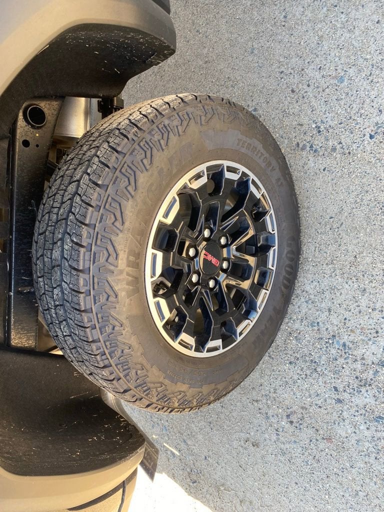 2026 GMC Canyon AT4