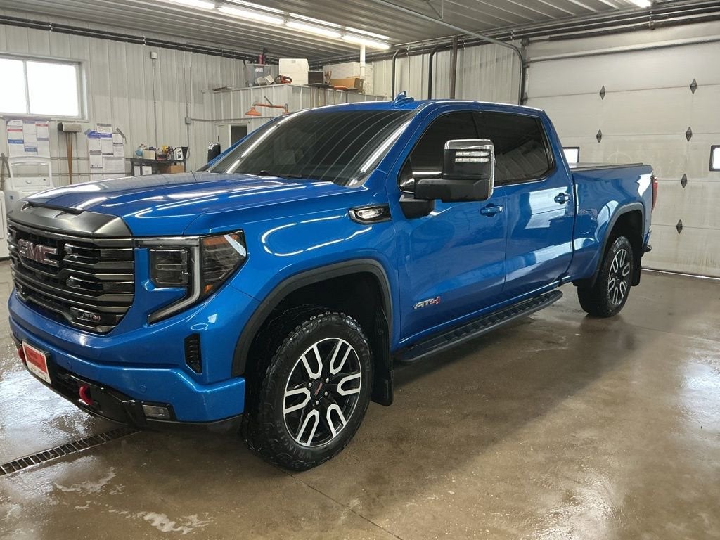 2024 GMC Sierra 1500 AT4