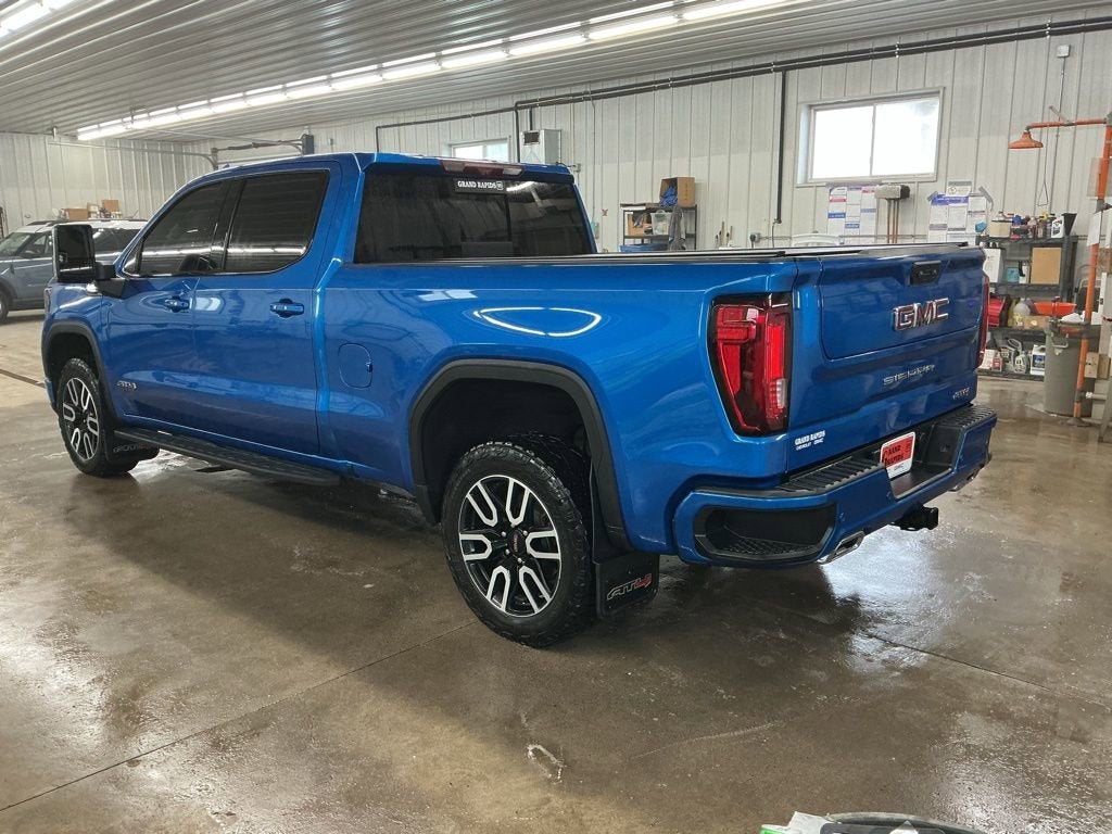2024 GMC Sierra 1500 AT4