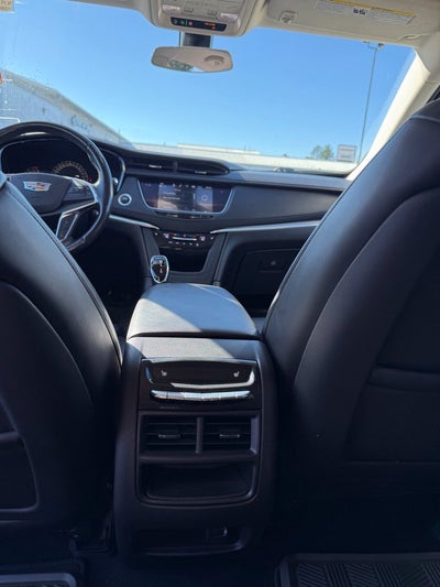 2018 Cadillac XT5 Luxury AWD