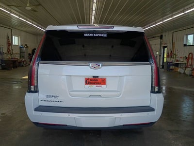 2018 Cadillac Escalade ESV Luxury
