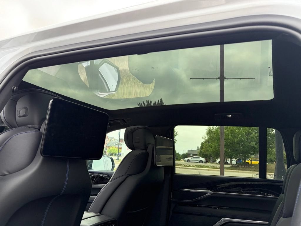 2026 Cadillac ESCALADE IQ Sport