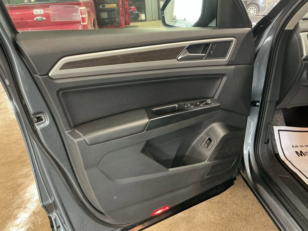 2019 Volkswagen Atlas 3.6L V6 SE w/Technology