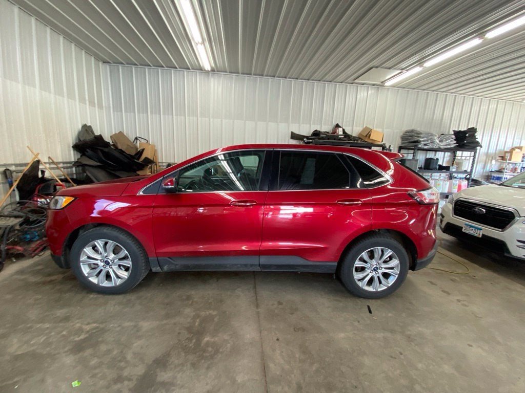 2021 Ford Edge Titanium