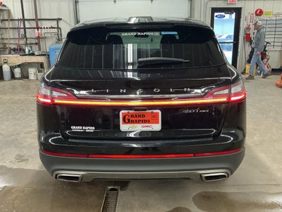 2019 Lincoln Nautilus Reserve