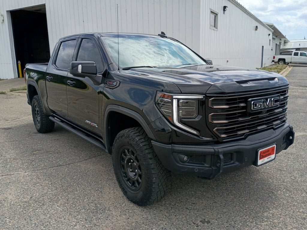 2024 GMC Sierra 1500 AT4X