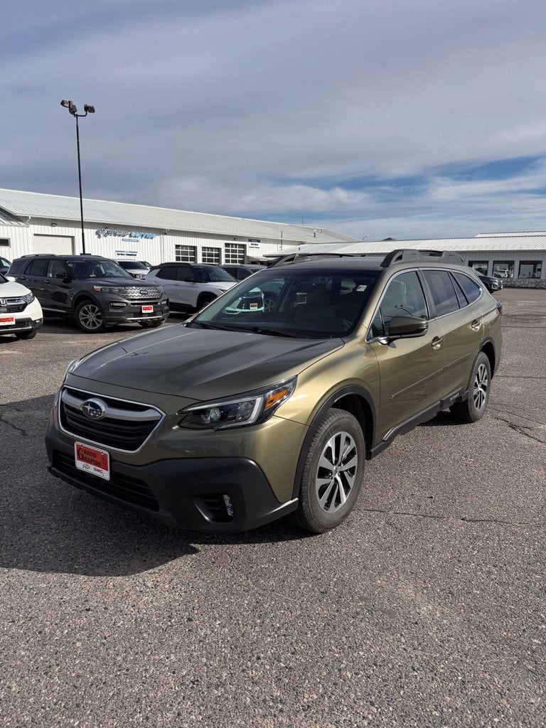 2022 Subaru Outback Premium