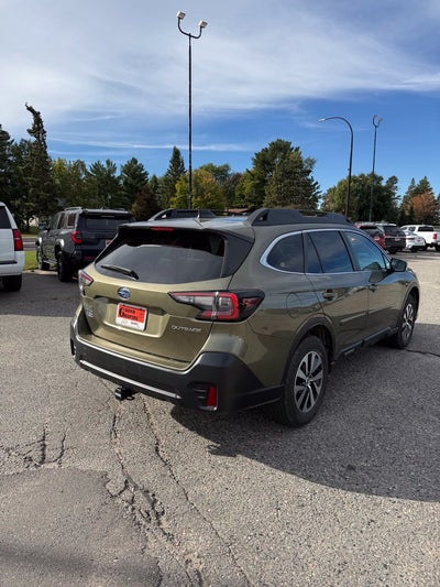 2022 Subaru Outback Premium