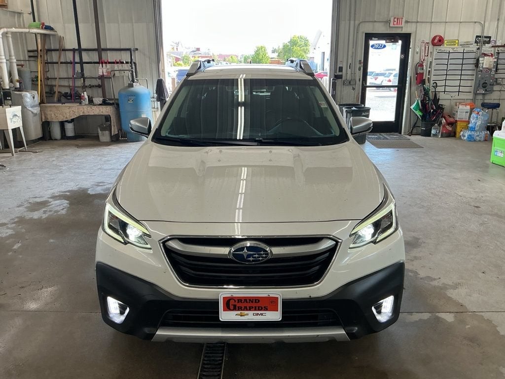2020 Subaru Outback Touring XT