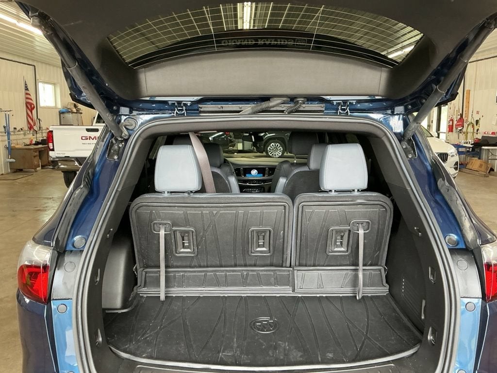 2024 Buick Enclave Essence