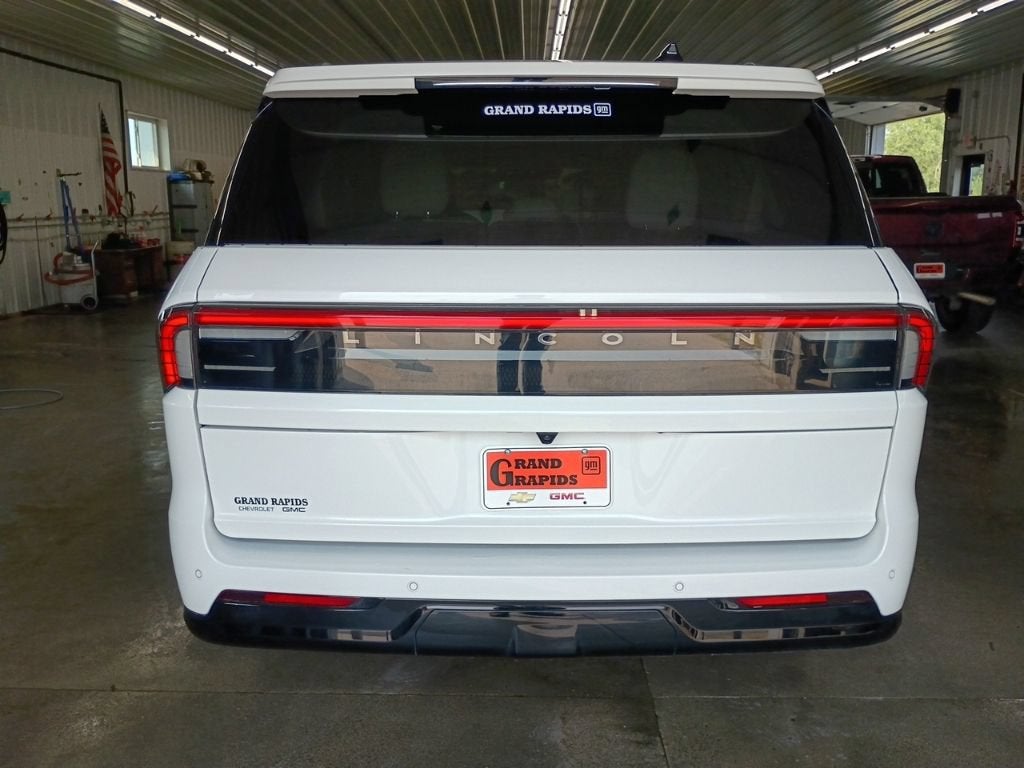 2025 Lincoln Navigator L Black Label