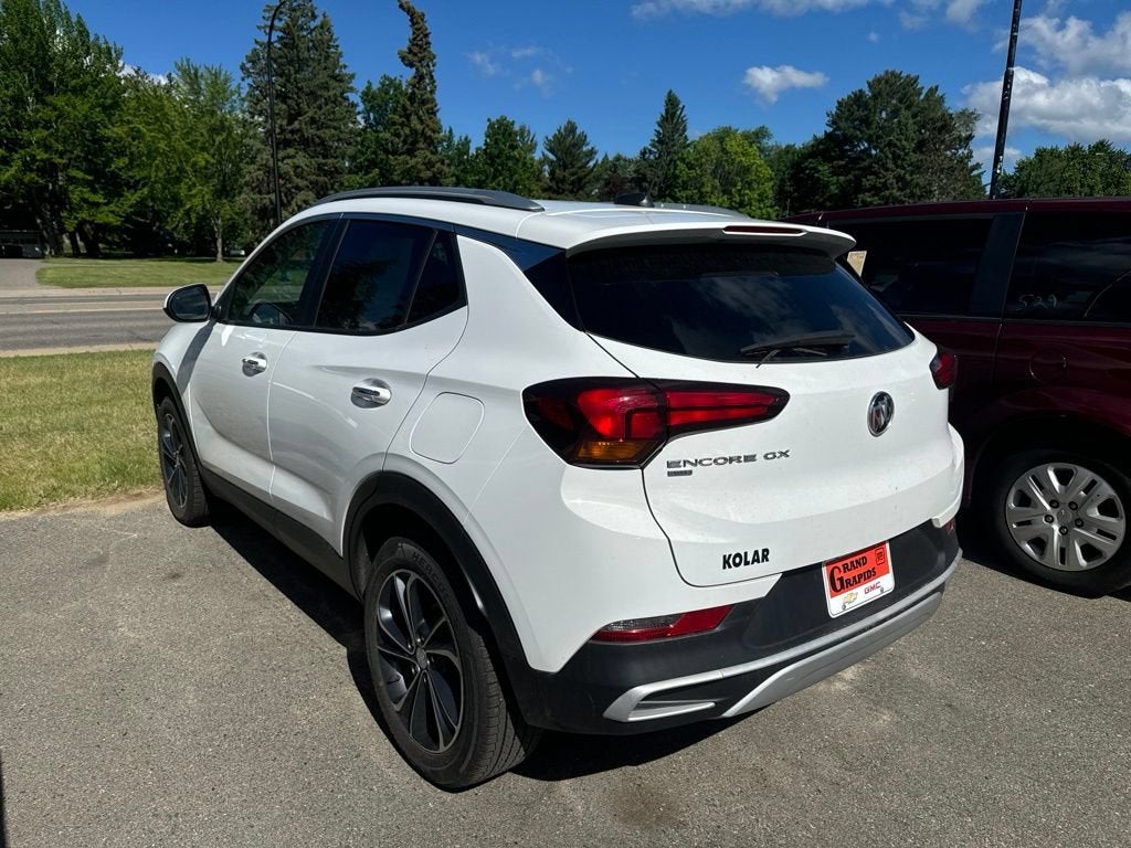 2022 Buick Encore GX Select