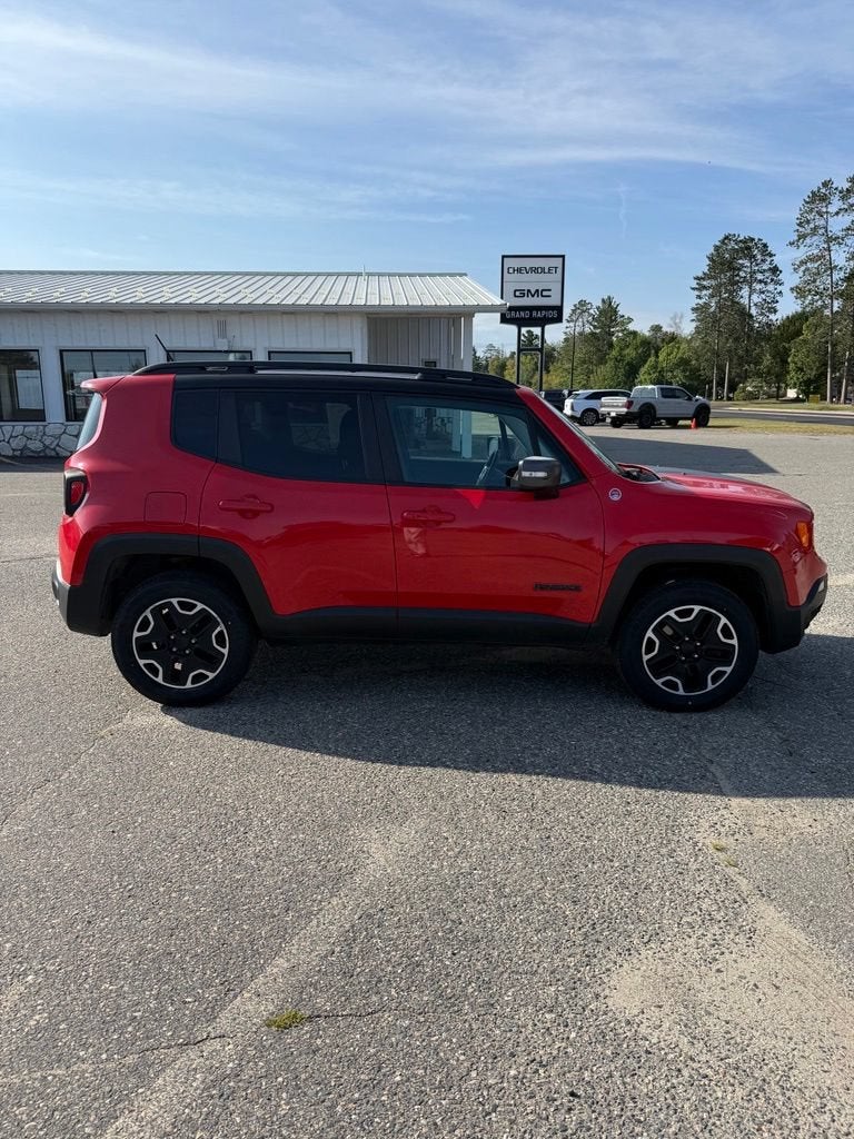 2016 Jeep Renegade Trailhawk