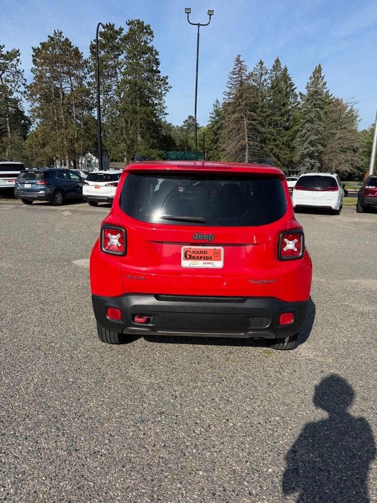 2016 Jeep Renegade Trailhawk
